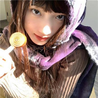 左边最后那栋房子